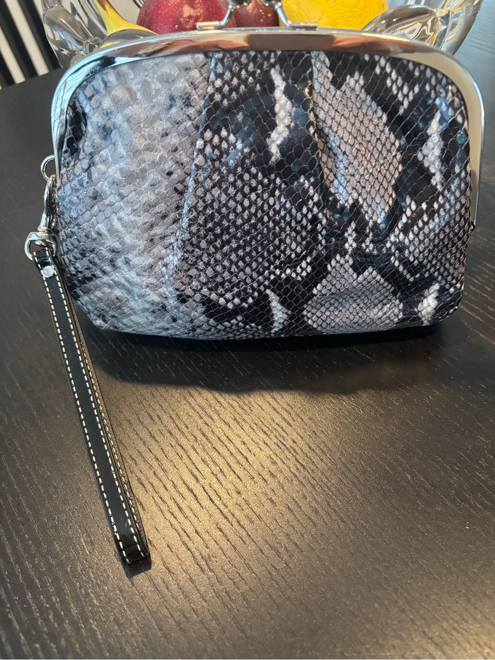 COACH Snake-Print KISSLOCK Wristlet Clutch in Gray and Black - Picture 2 of 10